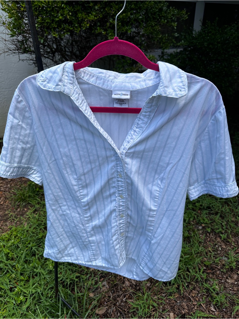 Jaclyn Smith White Pinstripe Button-Down Short Sleeve Shirt